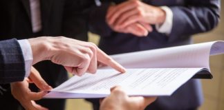 Договор с подрядчиком не снимает ответственность с заказчика: что ещё надо иметь в виду