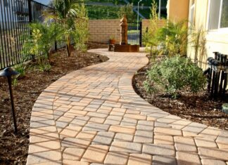 Как уложить тротуарную плитку в саду? Как уложить тротуарную плитку в саду?