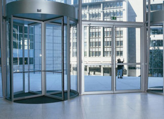 Вращающая дверь и в чем ее основные преимущества Вращающая дверь и в чем ее основные преимущества