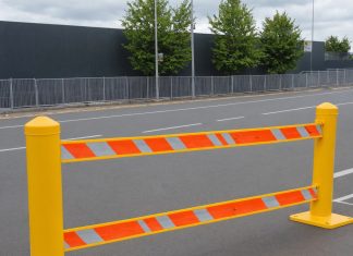 Использование пластиковых дорожных ограждений
