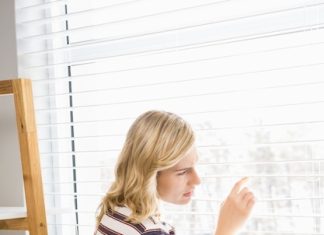 Как солнцезащитные жалюзи делают ваши окна максимально комфортными