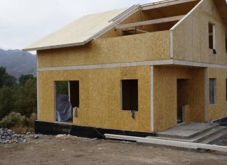 Разнообразие стилевых проектов из SIP-панелей