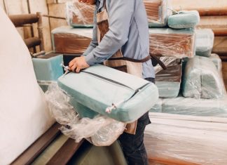 Срочный ремонт мягкой мебели прямо у вас дома