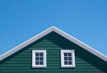 Интернет-кабель: правила прокладки под фасадом и в стенах частного дома