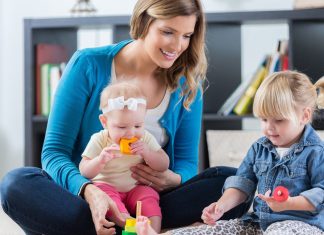 Профессиональные няни и домработницы