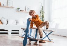 Рекомендации по выбору кресла качалки для пожилых людей