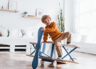 Рекомендации по выбору кресла качалки для пожилых людей