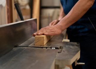 Монолитные Мебельные Конструкции: Совершенный Союз Прочности и Эстетики