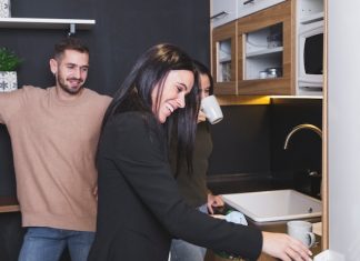 Как правильно выбрать фурнитуру для кухонного гарнитура