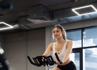 Выбор велотренажера для дома: полное руководство