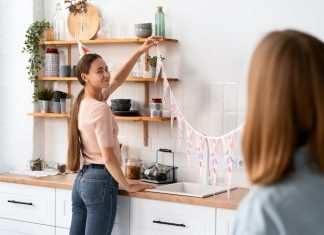 Практические советы по выбору кухонного гарнитура для маленькой кухни 6 кв м