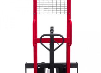 Оптимальный выбор ручных штабелеров для складских операций