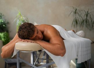 Как выбрать красивую массажистку: советы и рекомендации