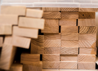Виды бруса: профилированный, клееный, строганный — что выбрать