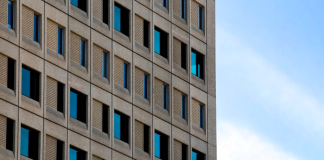 Вентилируемый фасад: устройство, преимущества и особенности монтажа