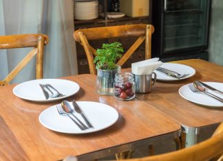 Преображаем интерьер: искусство выбора идеального стола