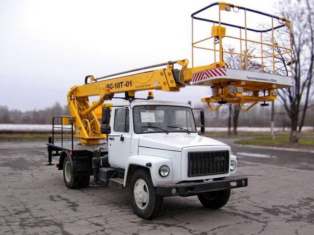 Для чего арендовать автовышку? Преимущества аренды!